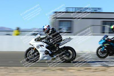 media/Jan-09-2022-SoCal Trackdays (Sun) [[2b1fec8404]]/Front Straight Speed Shots (1pm)/